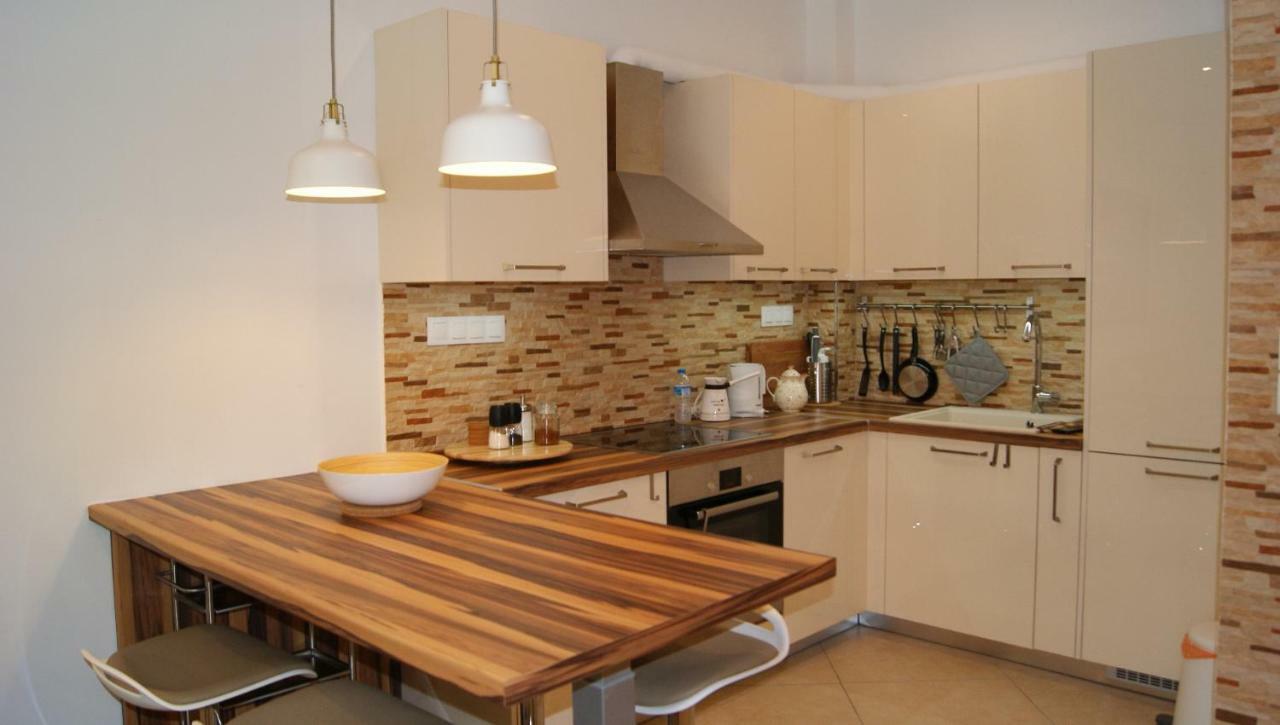 Brand New Luxury Apartment Салоники Экстерьер фото